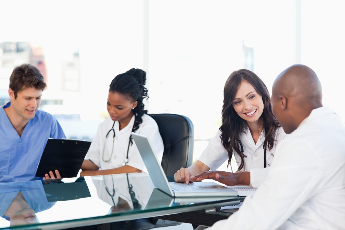 Hospital administrators and nurse managers trying to decide between a hiring manager vs. recruiter.
