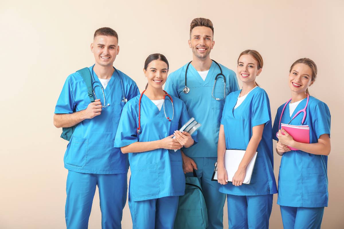 A group of nursing students discusses minors to add to a nursing program.