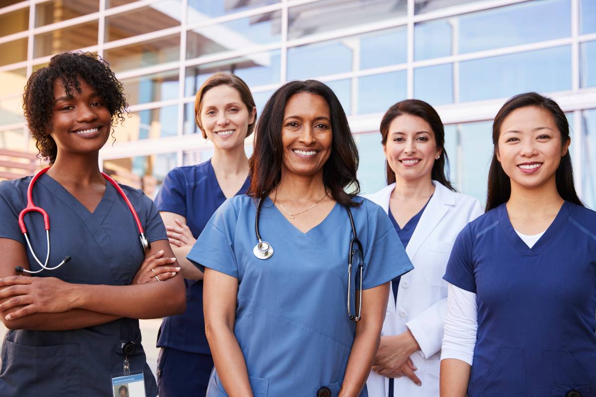 A group of nurses discuss the nurses bill of rights.
