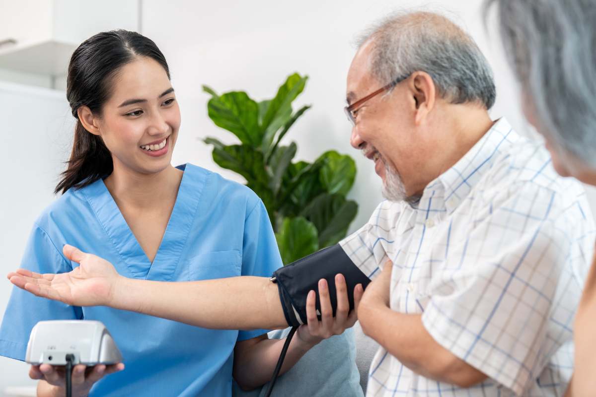What Does a Medical Assistant Do?